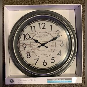 ‼️sold‼️Black and White Wall Clock